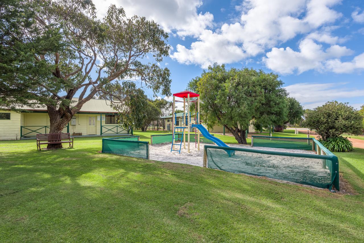 Ocean Beach WA Australia Accommodation