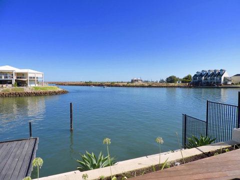 Oceans Edge - Busselton - Australia Accommodation 15