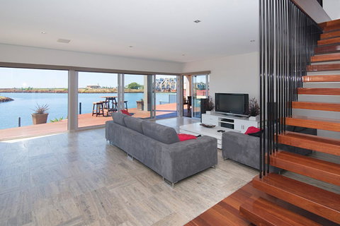 Oceans Edge - Busselton - Australia Accommodation 8