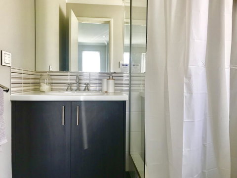 The Beach House - Australia Accommodation 19