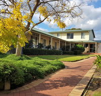 Park Avenue Holiday Units - Australia Accommodation