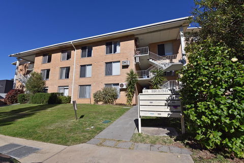 Cottesloe Apartment Close To Beach - Australia Accommodation 30