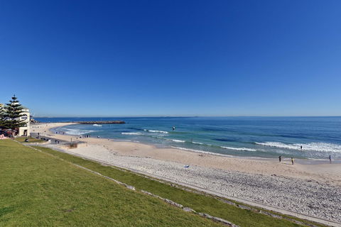 Cottesloe Apartment Close To Beach - Australia Accommodation 24