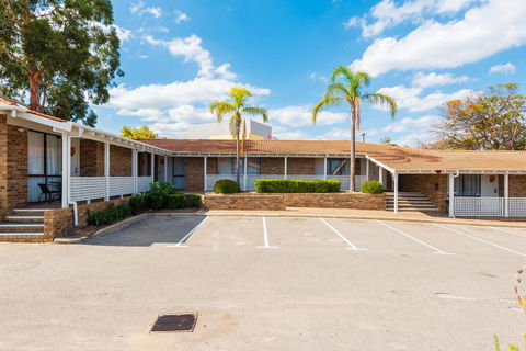 Nightcap At Wanneroo Tavern - Australia Accommodation 15