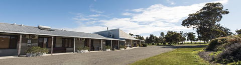 Kendenup Cottages And Lodge - Australia Accommodation 43