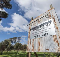 Kendenup Cottages and Lodge - Australia Accommodation