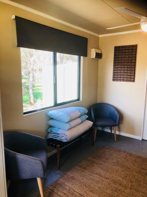 Kendenup Cottages And Lodge - Australia Accommodation 7