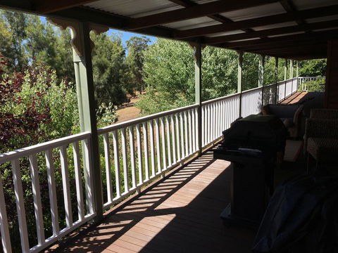 Tegwan's Nest Holiday Home - Australia Accommodation 24