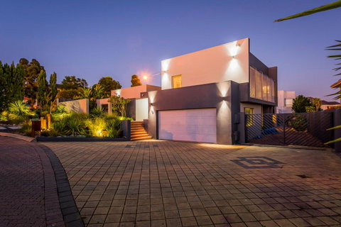 Perth Luxury Accommodation - Australia Accommodation 18