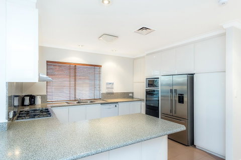 Perth Luxury Accommodation - Australia Accommodation 10