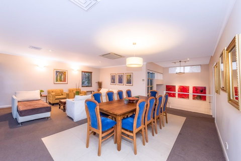 Perth Luxury Accommodation - Australia Accommodation 7