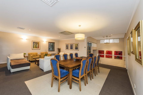 Perth Luxury Accommodation - Australia Accommodation 24
