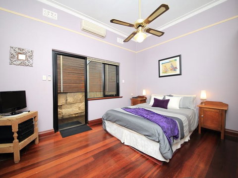 Dawson Accommodation - Australia Accommodation 3