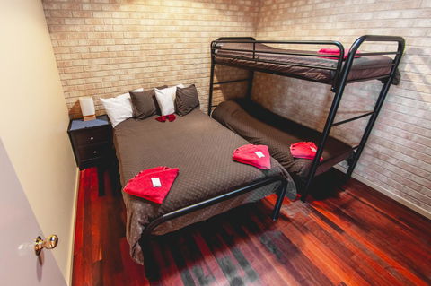 Esperance Foreshore Apartments - Australia Accommodation 17