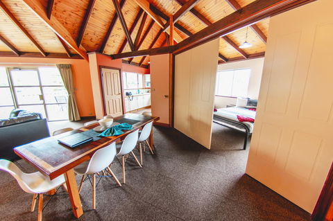 Esperance Foreshore Apartments - Australia Accommodation 24