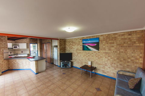 Esperance Foreshore Apartments - Australia Accommodation 5