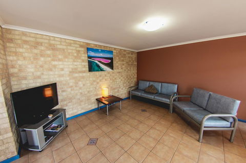 Esperance Foreshore Apartments - Australia Accommodation 42