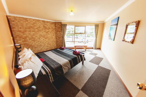 Esperance Foreshore Apartments - Australia Accommodation 12