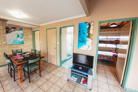 Esperance Foreshore Apartments - Australia Accommodation 3