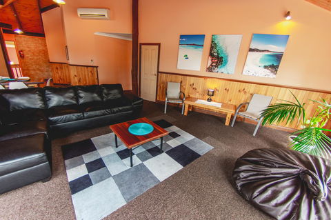 Esperance Foreshore Apartments - Australia Accommodation 21
