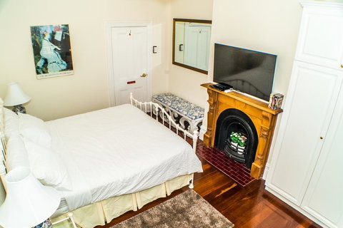 South Beach Bed & Breakfast - Australia Accommodation 17