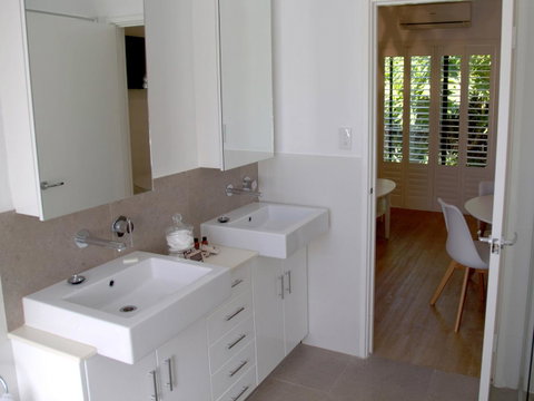 Haven On The Park - Australia Accommodation 33