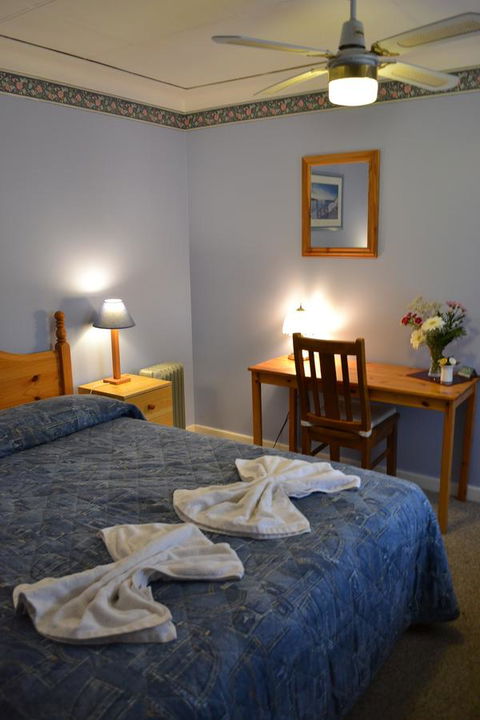 Palms Bed & Breakfast - Australia Accommodation 7