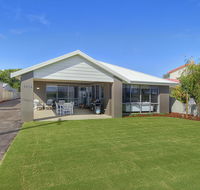 Into The Blue - Australia Accommodation