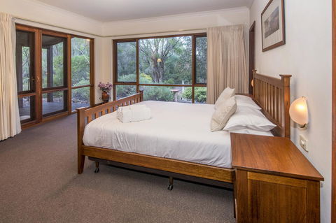 53 Martina Drive - Australia Accommodation 18