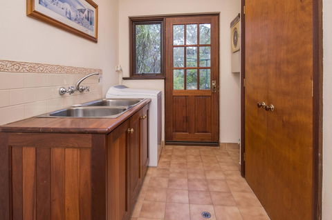 53 Martina Drive - Australia Accommodation 27