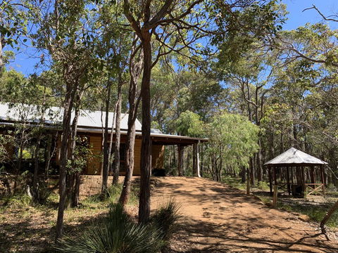 Denmark Forest Retreat - Australia Accommodation 11