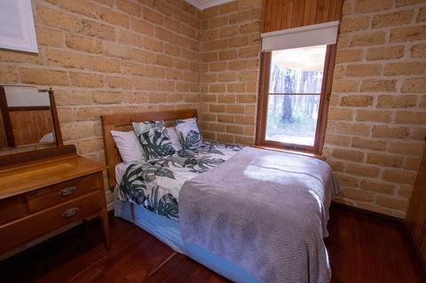 Denmark Forest Retreat - Australia Accommodation 35