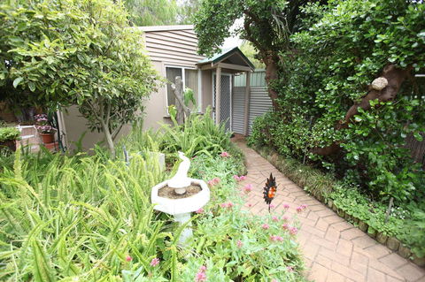 Jacaranda Guest House - Australia Accommodation 29