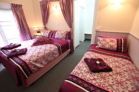 Jacaranda Guest House - Australia Accommodation 36