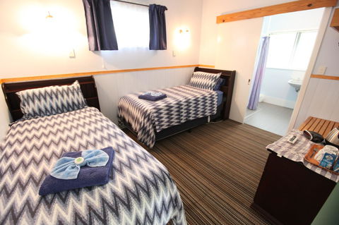 Jacaranda Guest House - Australia Accommodation 18