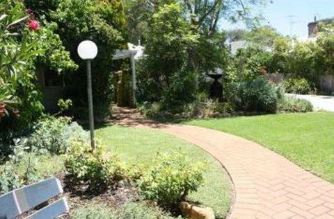 Jacaranda Guest House - Australia Accommodation 41