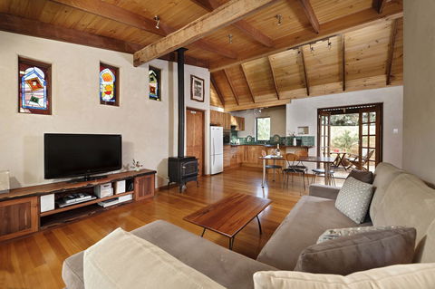 Aiyana Retreat - Australia Accommodation 1