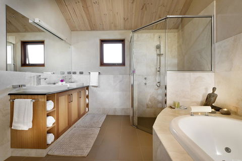 Aiyana Retreat - Australia Accommodation 3