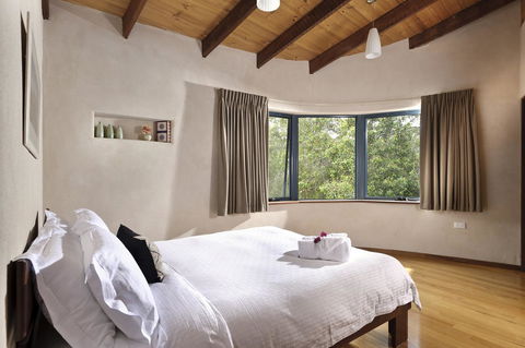 Aiyana Retreat - Australia Accommodation 12