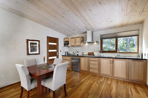 Aiyana Retreat - Australia Accommodation 8