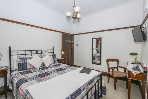 Rosebridge House Bed & Breakfast Adult Retreat - Australia Accommodation 28