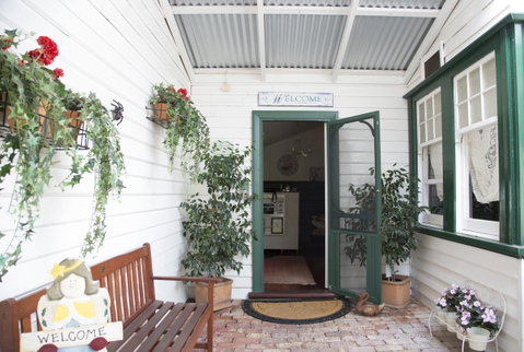 Rosebridge House Bed & Breakfast Adult Retreat - Australia Accommodation 37