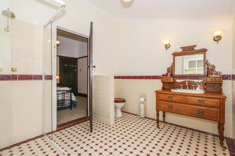 Rosebridge House Bed & Breakfast Adult Retreat - Australia Accommodation 29