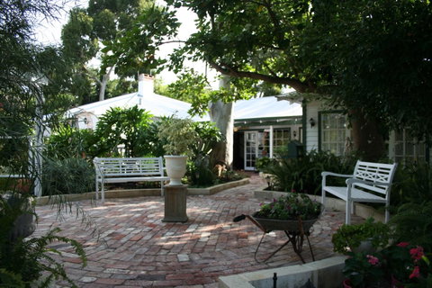 Rosebridge House Bed & Breakfast Adult Retreat - Australia Accommodation 23