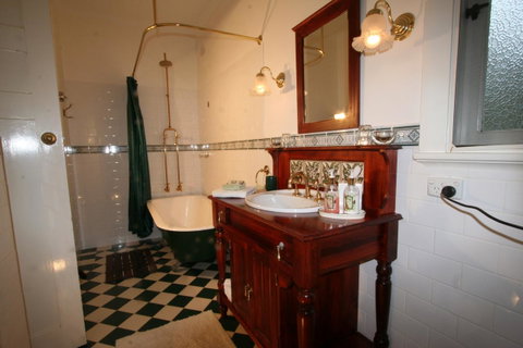 Rosebridge House Bed & Breakfast Adult Retreat - Australia Accommodation 35