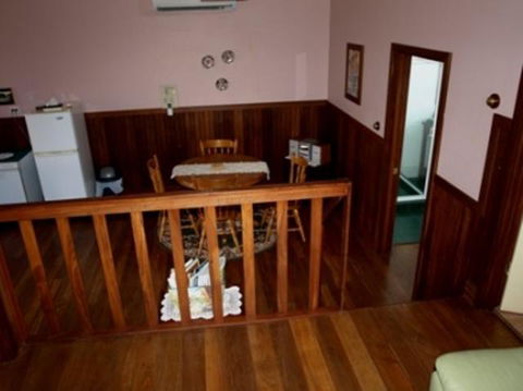 Pemberton Old Picture Theatre Holiday Apartments - Australia Accommodation 36