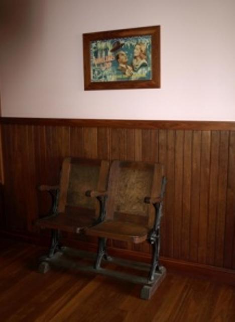 Pemberton Old Picture Theatre Holiday Apartments - Australia Accommodation 38