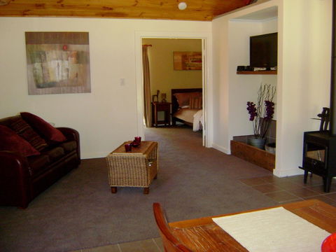 Scotsdale Valley Studios - Australia Accommodation 14