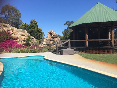 Nivalis Bed And Breakfast - Australia Accommodation 18