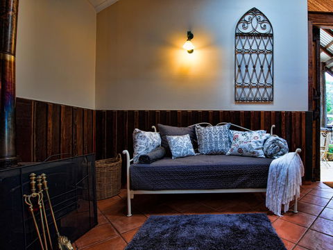 Oak Tree Barn Bridgetown - Australia Accommodation 3